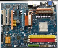 Gigabyte GA-MA790GP-DS4H