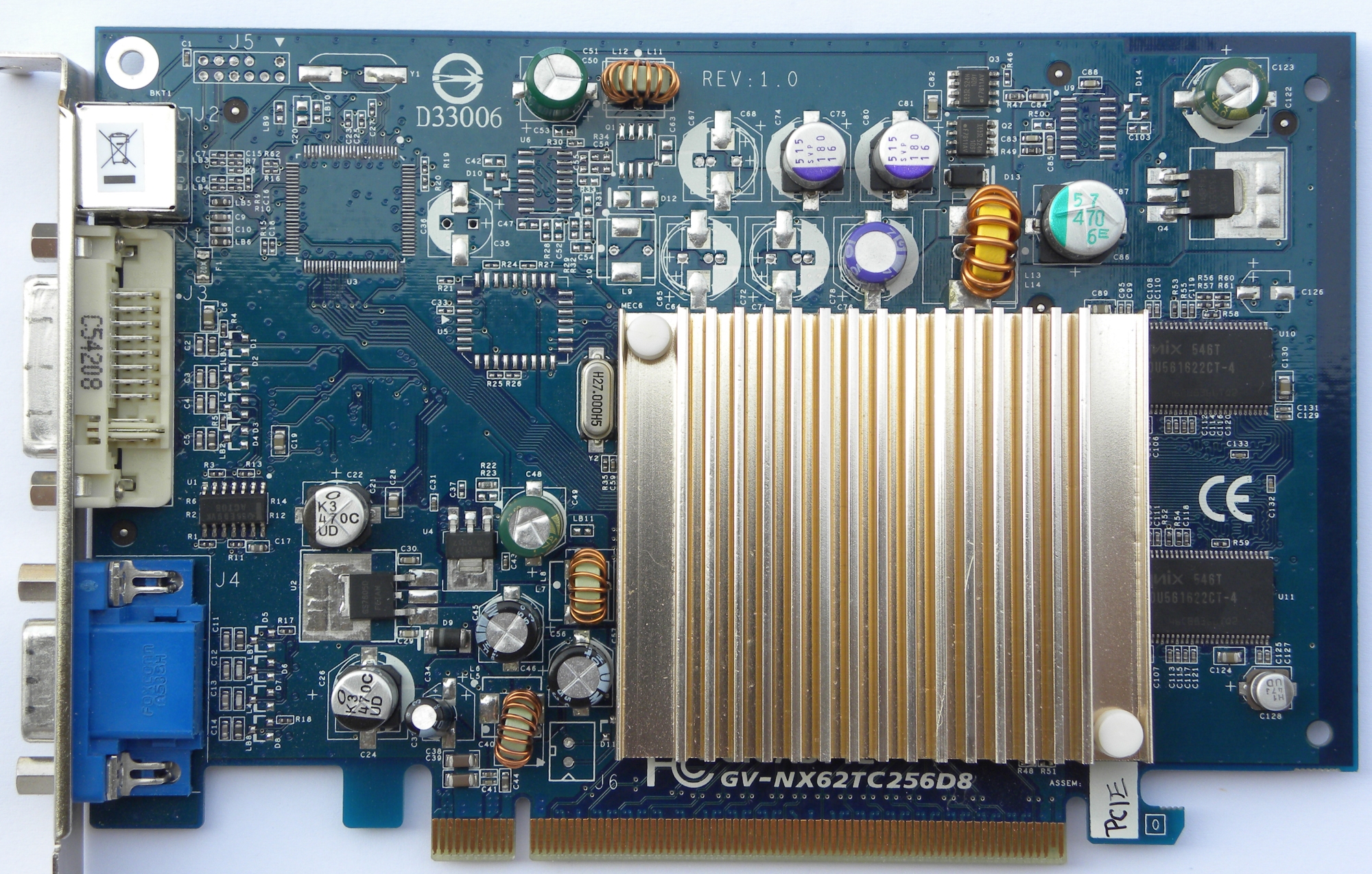 Gigabyte GV-NX62TC256D8